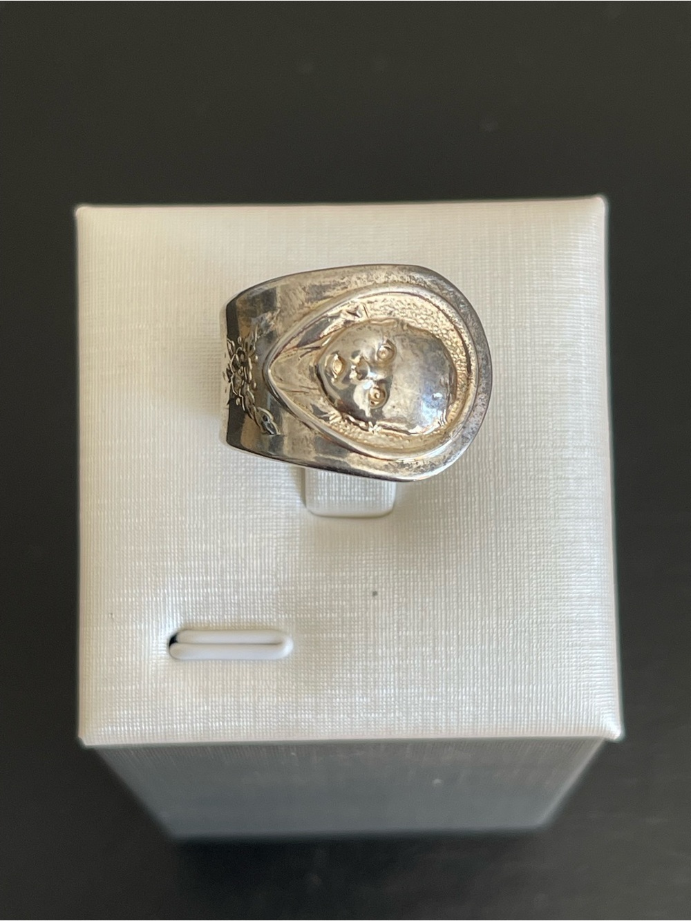 Vintage 1970 Gerber Oneida spoon angel baby ring.